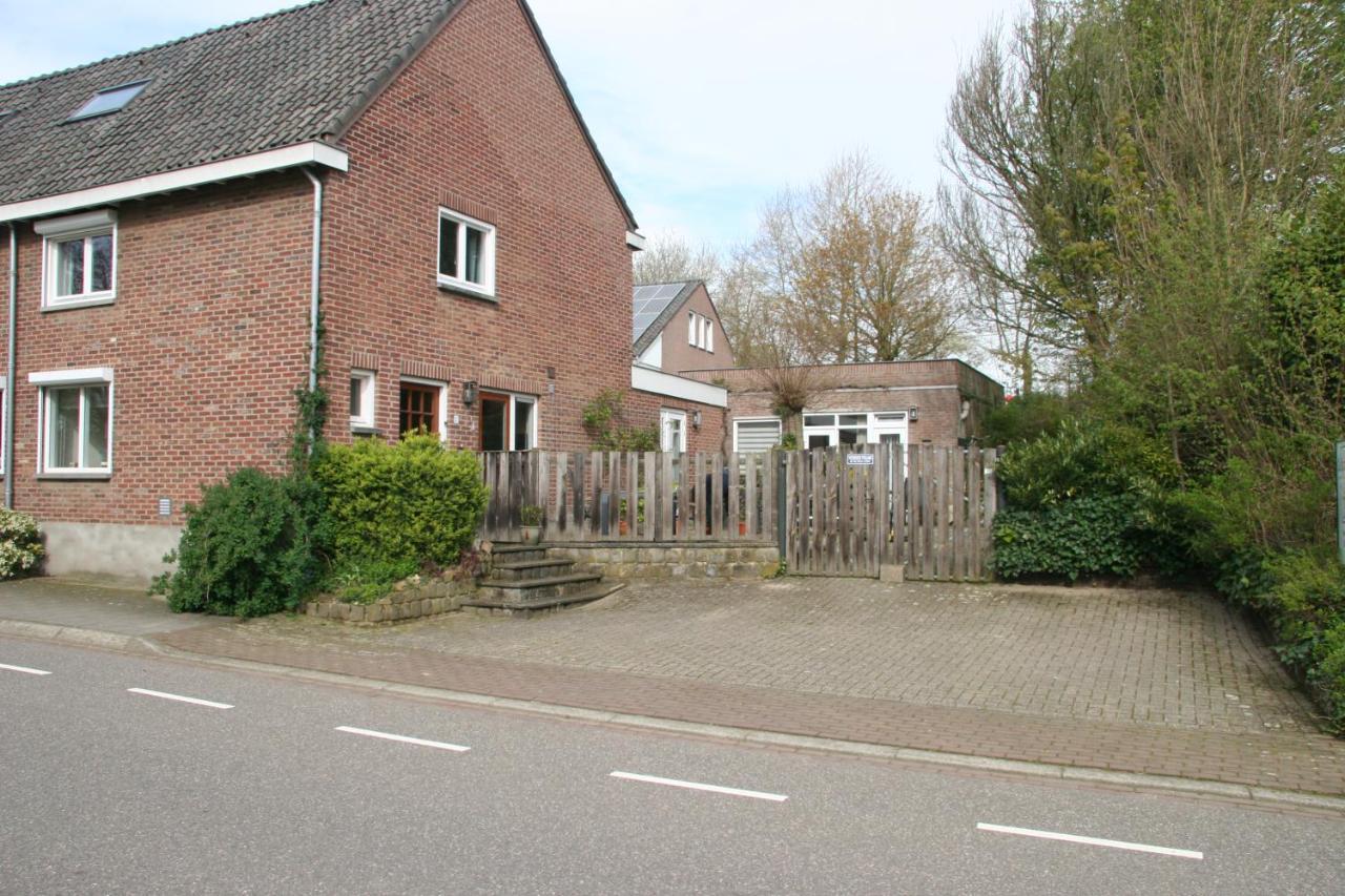 Gulpdal Vakantiewoningen. グルペン エクステリア 写真